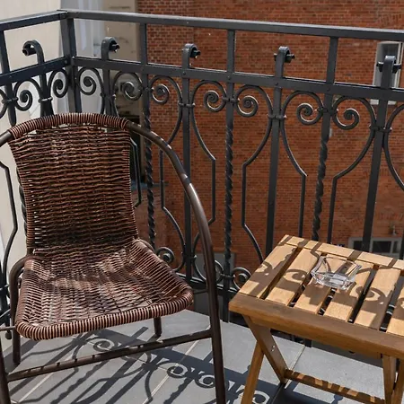 Scandi Male Garbary Piaskowa Near Old Market Square By Renters Appartement Poznań