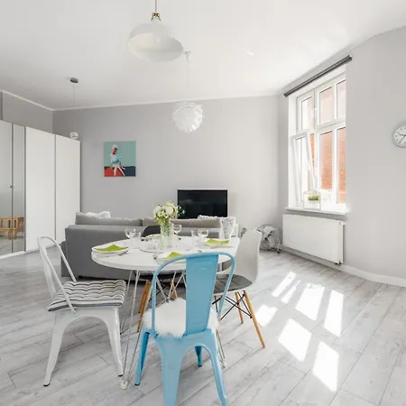 Scandi Male Garbary Piaskowa Near Old Market Square By Renters アパート *