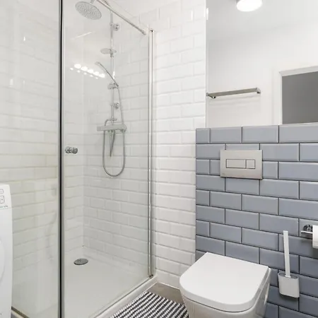 Scandi Male Garbary Piaskowa Near Old Market Square By Renters アパート *