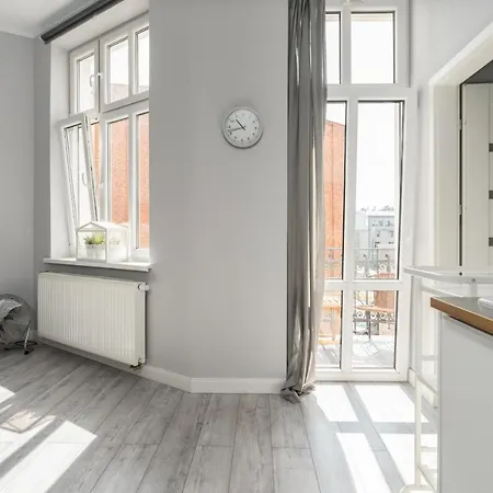 Scandi Male Garbary Piaskowa Near Old Market Square By Renters Lejlighed Poznań
